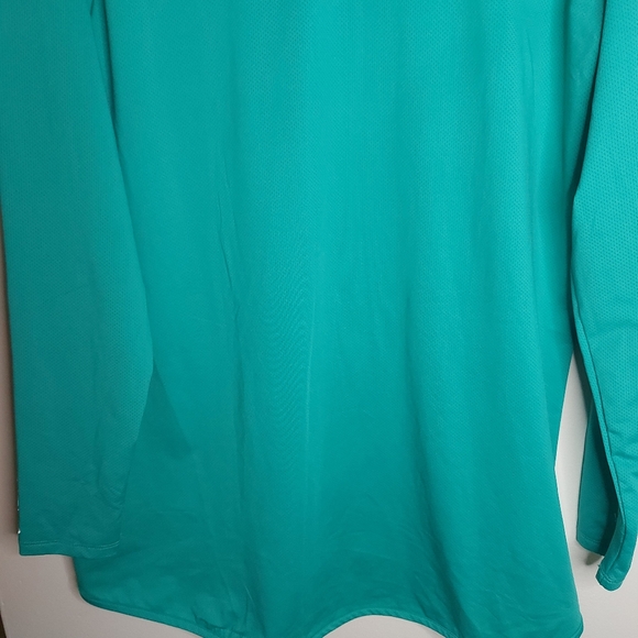 Nola Long Kangaroo Pocket Athletic Long Sleeve Pull Over - Picture 8 of 9